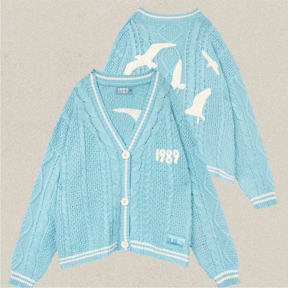 Taylor Swift 1989 Blue Cardigan